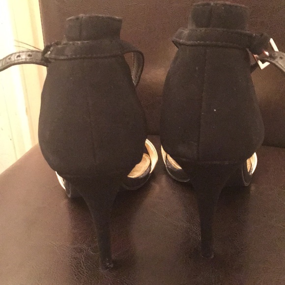 fioni Night Gold And Suede Black Heels - Picture 3 of 4